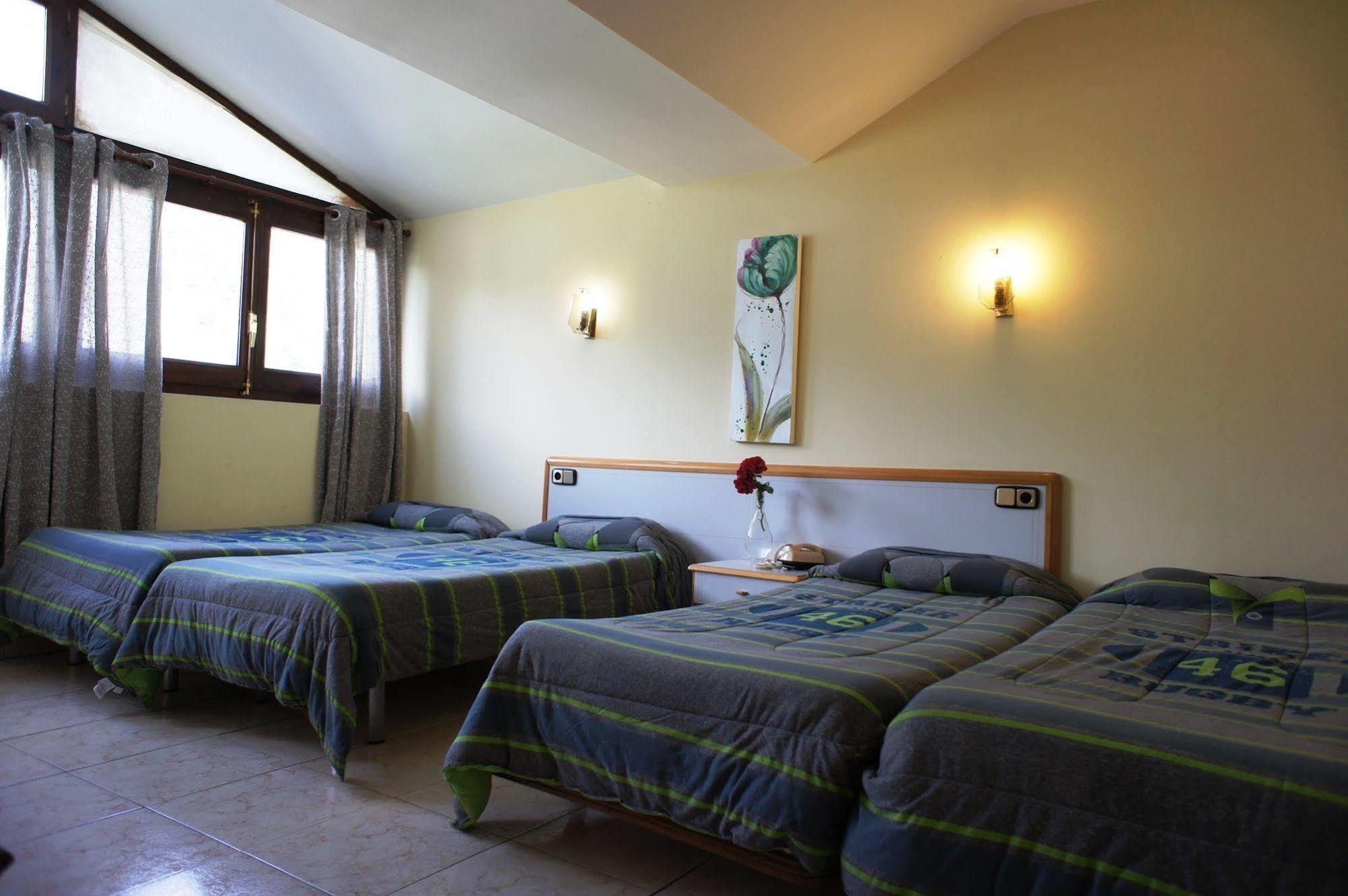 Hotel La Planada Ордіно Екстер'єр фото